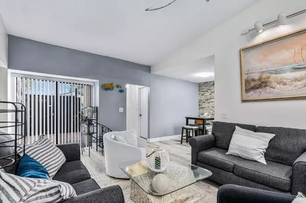 Palm Springs, FL 33461,2503 Waterview CIR