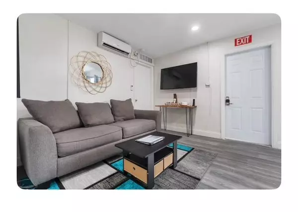 Fort Lauderdale, FL 33311,529 NW 15th WAY 2