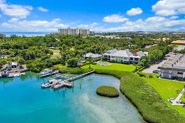 851 Saturn ST F, Jupiter, FL 33477