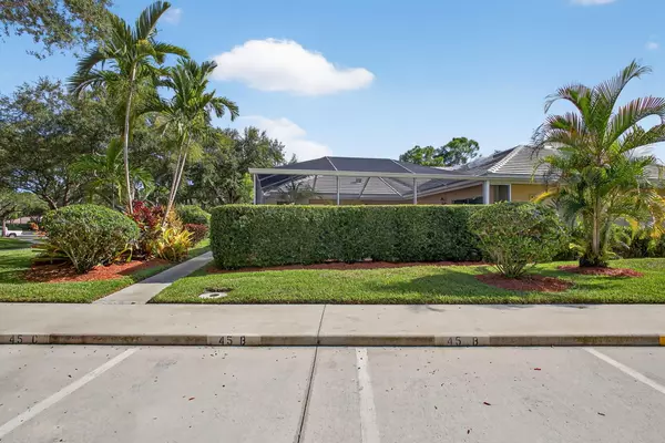 Palm Beach Gardens, FL 33403,4502 Lakemont CT