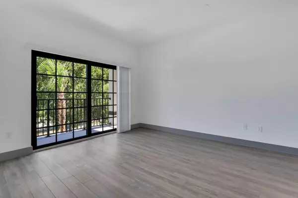 Fort Lauderdale, FL 33304,600 NE 14th CT 101