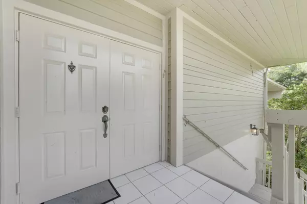 Boca Raton, FL 33433,7599 Cinebar DR 36u