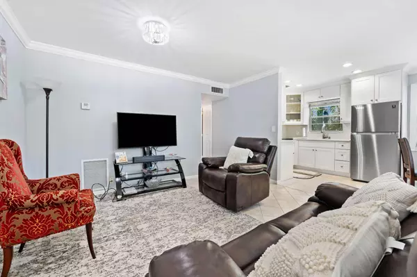 Deerfield Beach, FL 33442,160 Westbury I 160