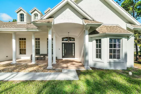 Loxahatchee, FL 33470,6135 Hall BLVD