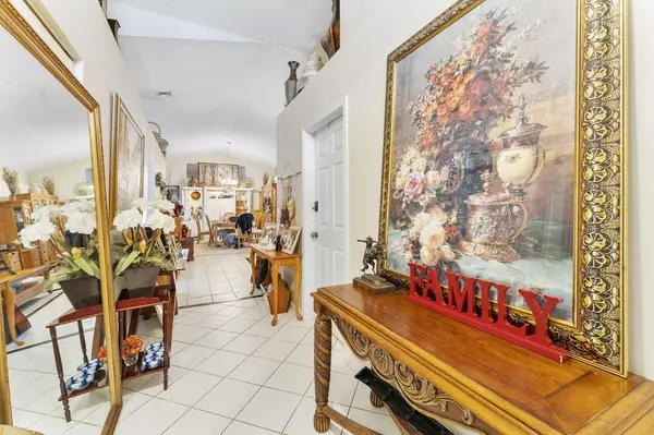 Boynton Beach, FL 33436,8207 White Rock CIR