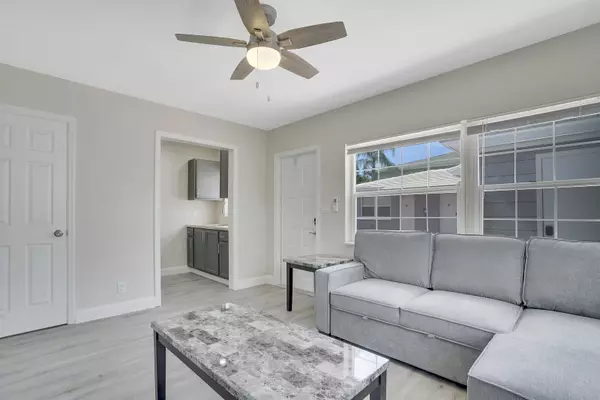 Lake Worth Beach, FL 33460,1001 S Federal HWY 3