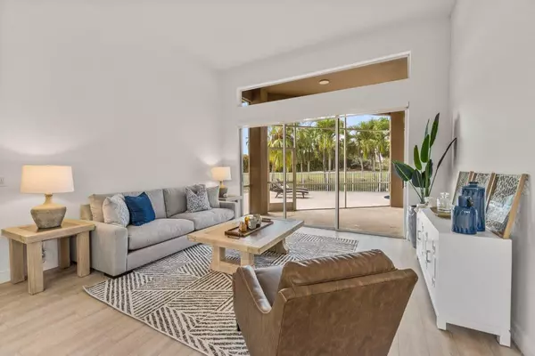 15621 Latina PL, Wellington, FL 33414