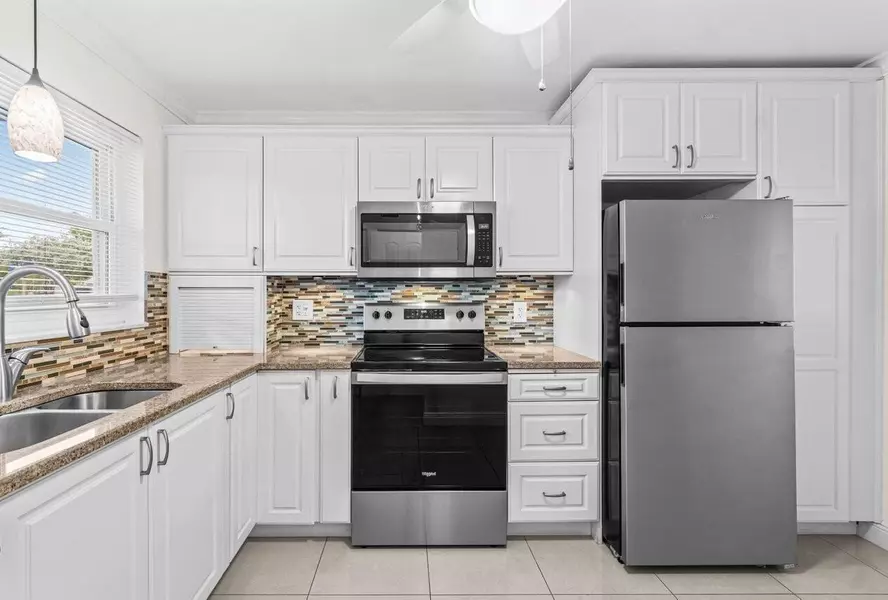 2010 S Federal HWY I101, Boynton Beach, FL 33435