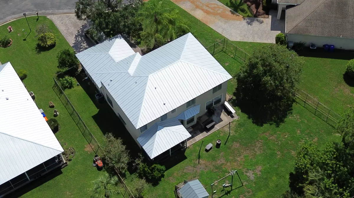 Vero Beach, FL 32967,6090 46 LN