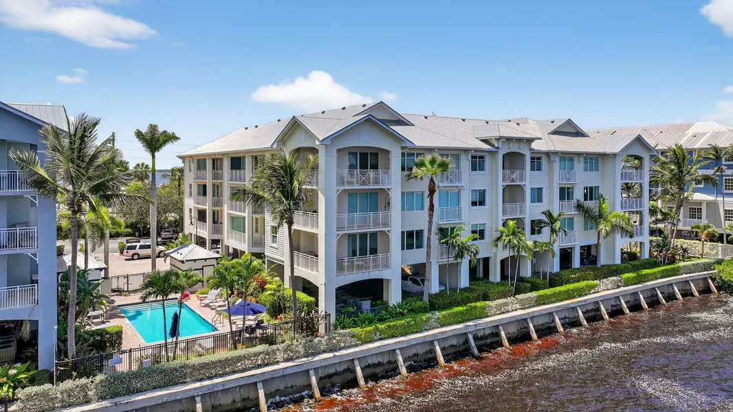 275 NW Flagler AVE 204, Stuart, FL 34994