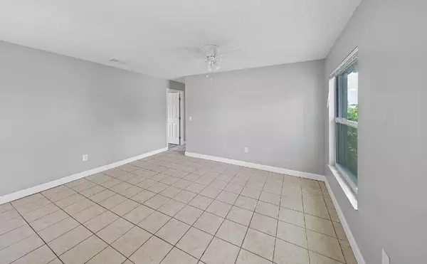 Melbourne, FL 32935,2756 Locksley RD