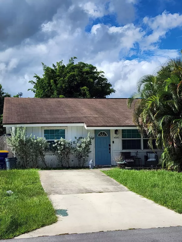 4500 SE Salvatori RD, Stuart, FL 34997