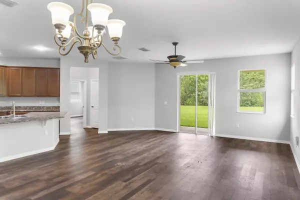 Sebastian, FL 32958,162 Port Royal CT