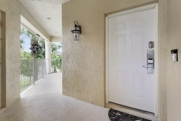 Port Saint Lucie, FL 34986,8933a Sandshot CT 5521