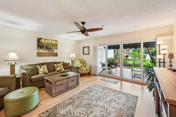 398 Golfview RD G, North Palm Beach, FL 33408