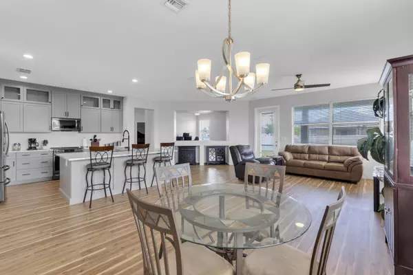 Port Saint Lucie, FL 34953,4601 SW Wade DR