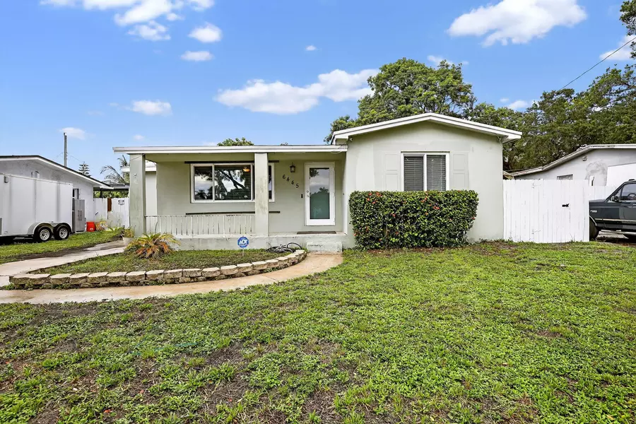 6445 Charleston ST, Hollywood, FL 33024