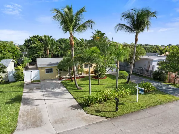 607 W Perry ST, Lantana, FL 33462