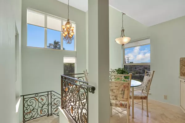 Stuart, FL 34996,2051 NE Ocean BLVD A21