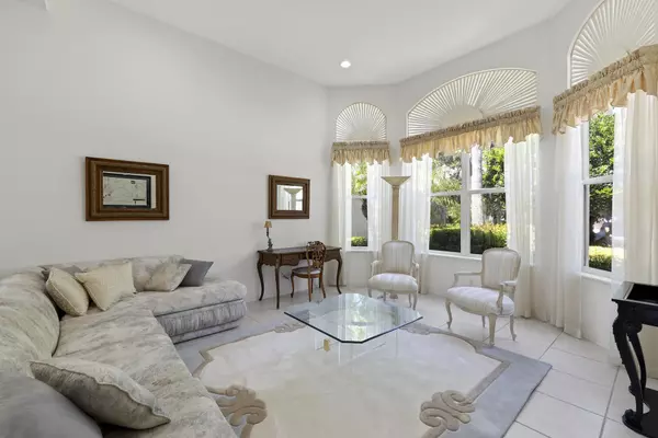 West Palm Beach, FL 33412,10910 W Grande BLVD