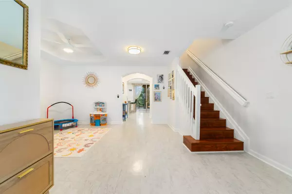 West Palm Beach, FL 33411,2931 Hope Valley ST 401