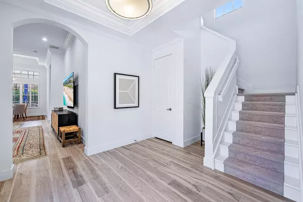 Jupiter, FL 33458,102 Via Santa Cruz