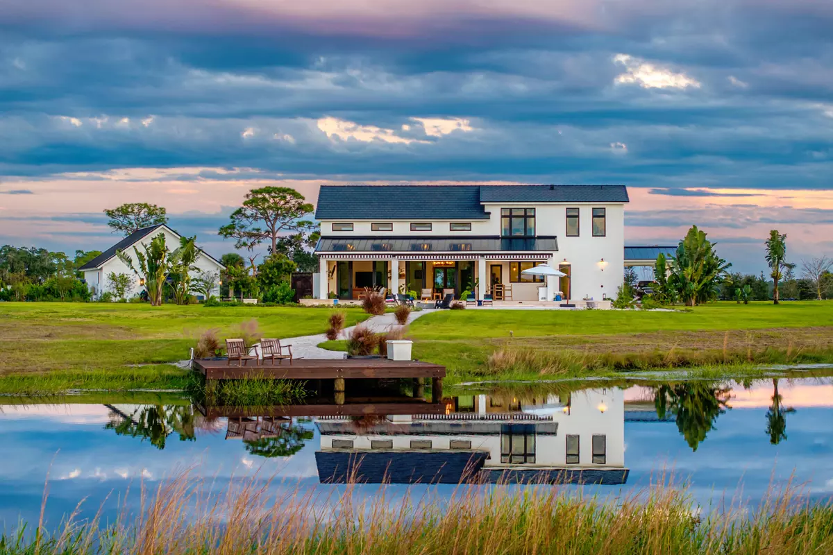 Okeechobee, FL 34974,26209 SW Jockeys RUN