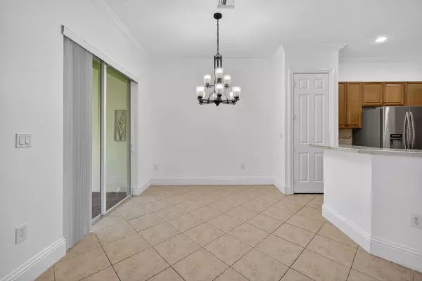 Coral Springs, FL 33076,6072 NW 116 DR