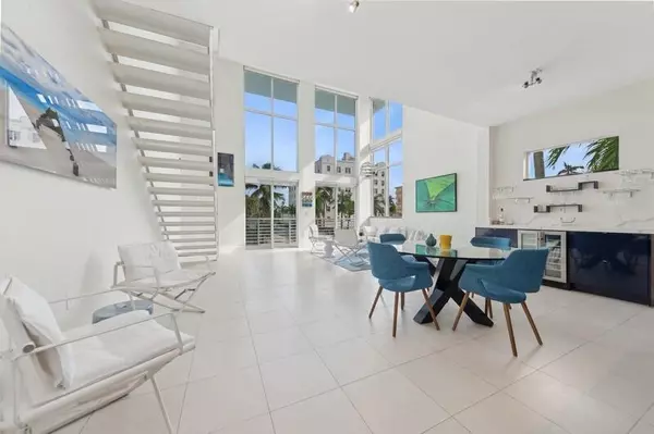 Lake Worth Beach, FL 33460,108 Lake AVE 203