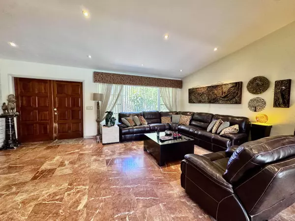 Boynton Beach, FL 33435,2802 SW 4th ST