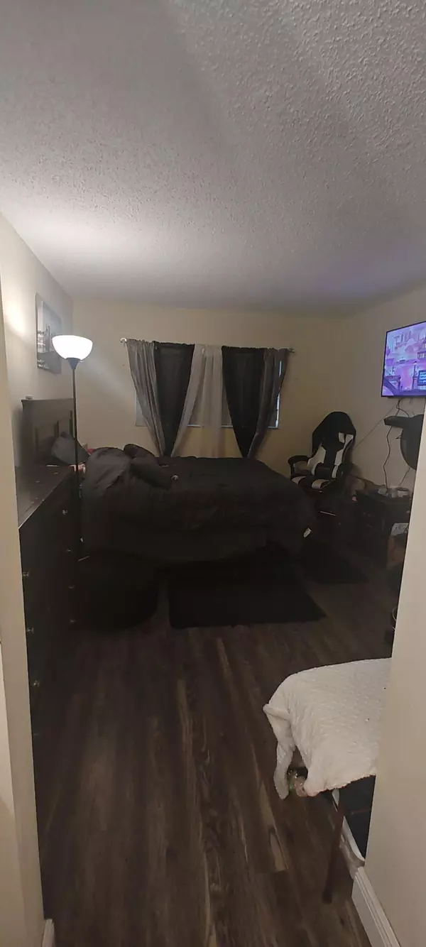 Tamarac, FL 33321,7355 Woodmont TER 206