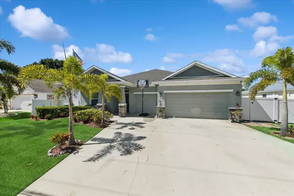 Port Saint Lucie, FL 34984,343 SE Fisk RD