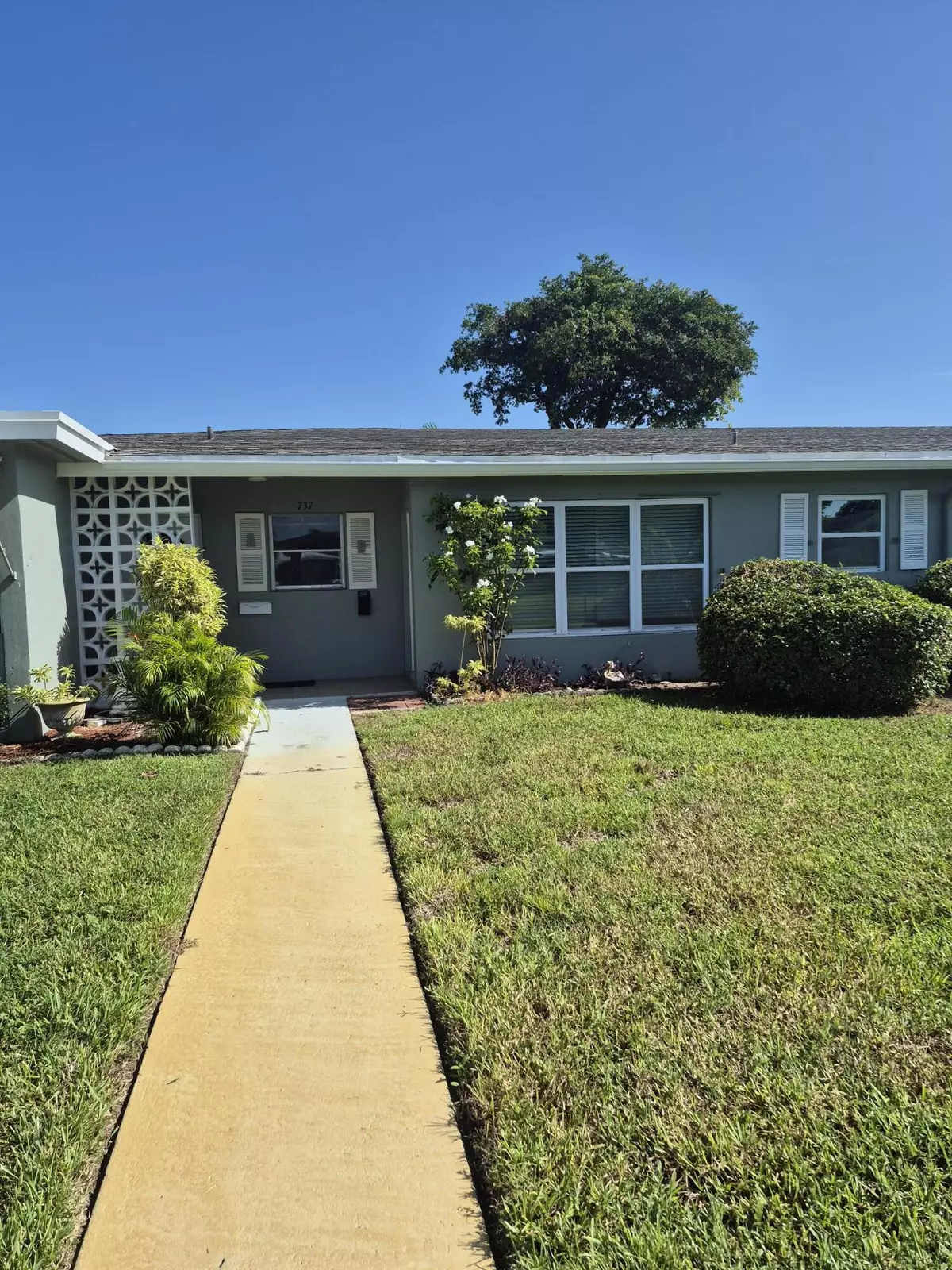 Delray Beach, FL 33445,737 B N High Point  Blvd