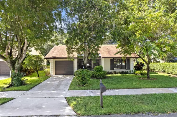 2788 Dracaena CT, Delray Beach, FL 33445