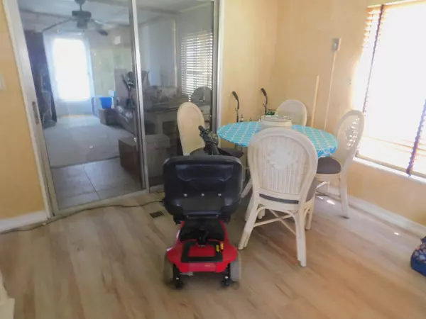 Port Saint Lucie, FL 34952,16 Santa Cruz WAY