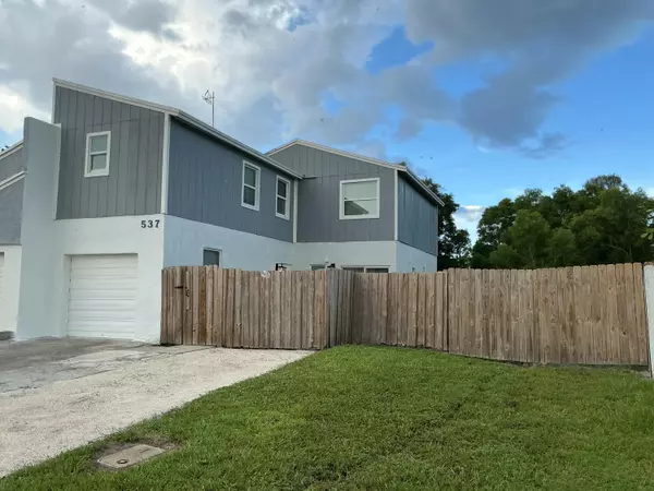 Delray Beach, FL 33445,537 NW W 51st AVE