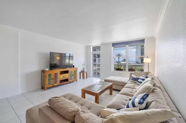 Boca Raton, FL 33432,2851 S Ocean BLVD 3a