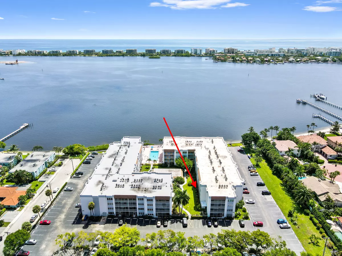 Lake Worth Beach, FL 33460,1516 S Lakeside DR 110