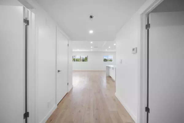 Pompano Beach, FL 33069,3011 N Palm Aire DR