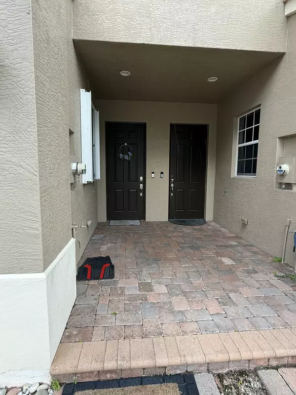 Port Saint Lucie, FL 34953,2891 SW Cedar Dunes DR