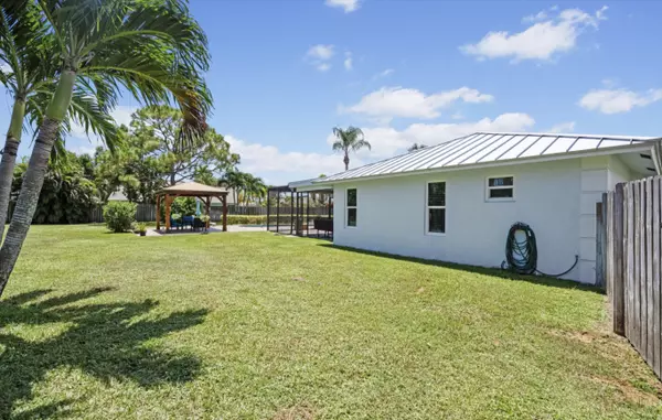 Royal Palm Beach, FL 33411,116 Santa Monica AVE