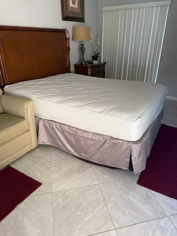 Port Saint Lucie, FL 34986,8029 Carnoustie PL 4211 Side B