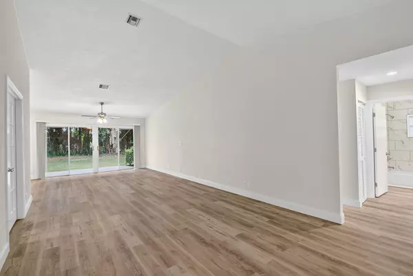 Lake Worth, FL 33467,3730 Green Cypress WAY