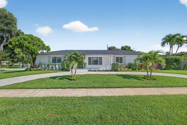 North Palm Beach, FL 33408,525 Kingfish RD