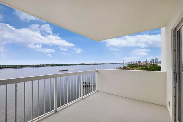West Palm Beach, FL 33407,2600 N Flagler 907 DR 907