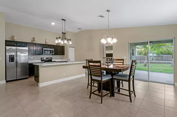 Port Saint Lucie, FL 34953,221 SW Aldoro PL