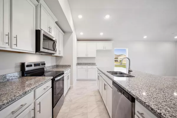 Fort Pierce, FL 34951,5113 Modeno ST