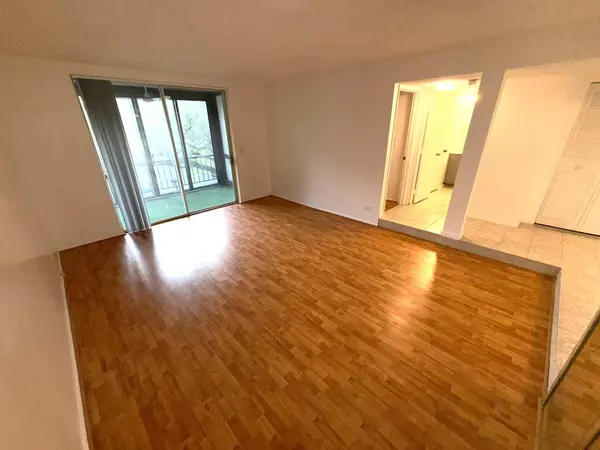 Lauderhill, FL 33319,3670 Inverrary DR 3g