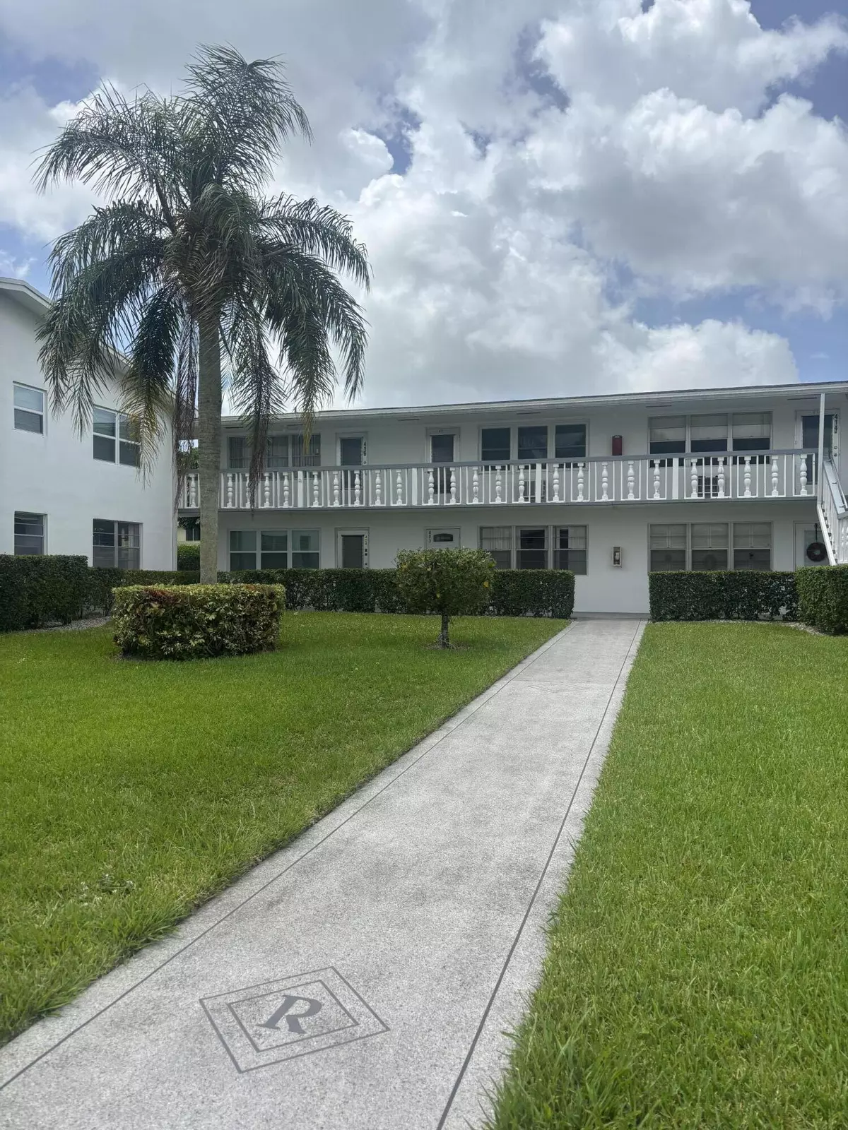 West Palm Beach, FL 33417,403 Windsor R