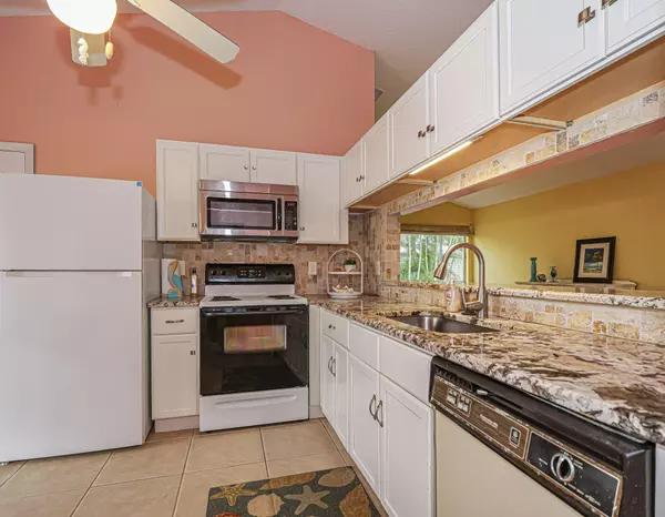 Port Saint Lucie, FL 34952,2050 SE West Dunbrooke CIR